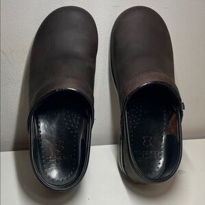 Dansko Chocolate Brown clogs
